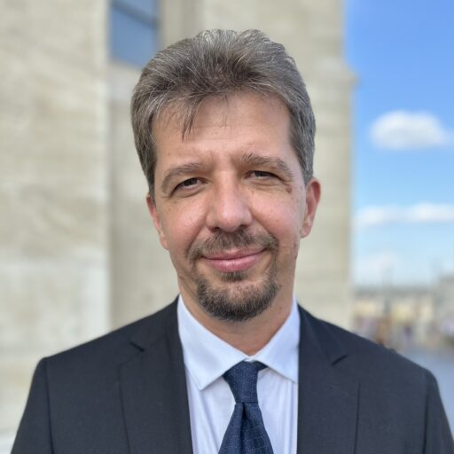 Szöllős Ákos